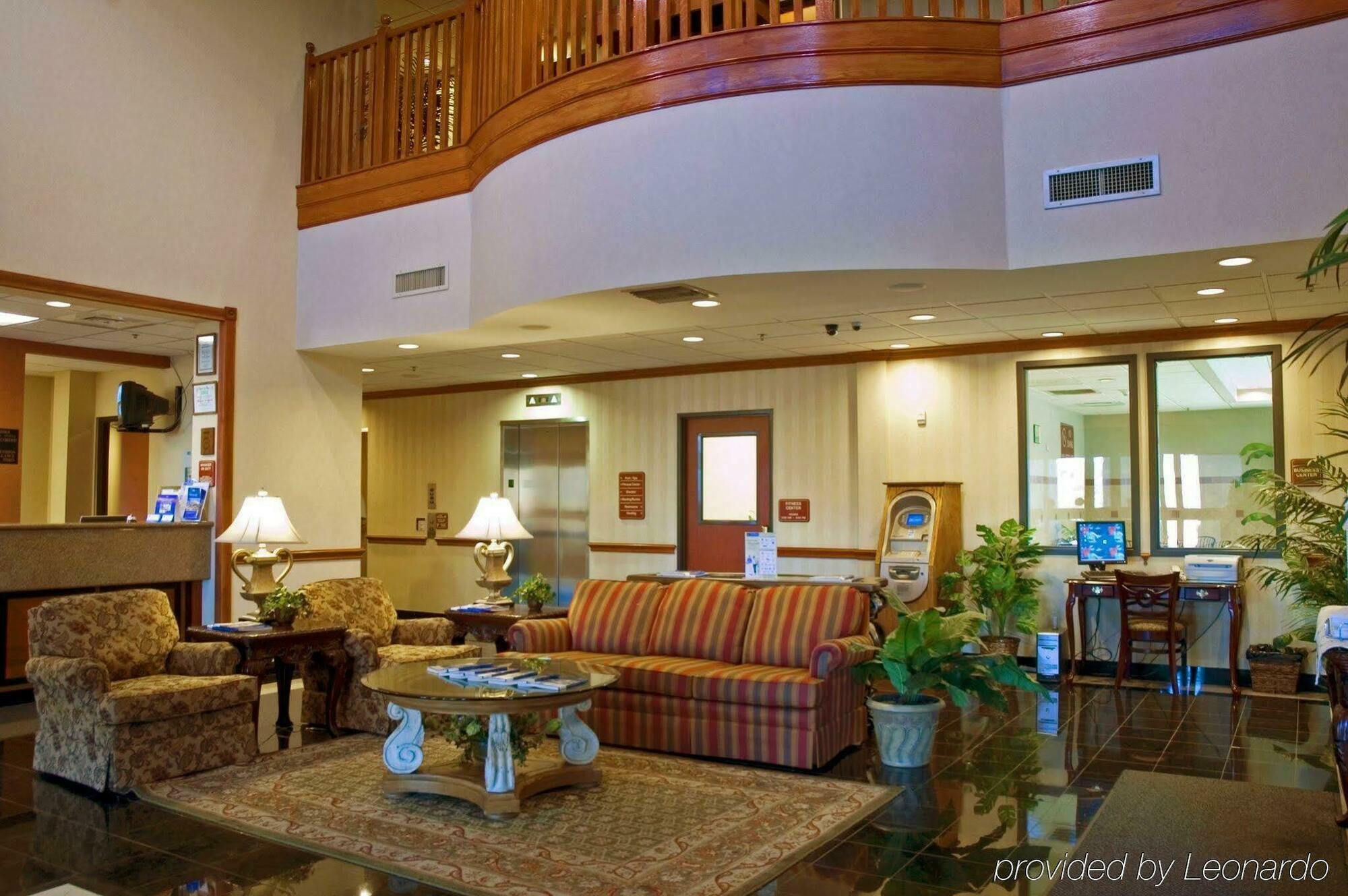 Holiday Inn Express & Suites Houston - Memorial Park Area By Ihg Exterior photo